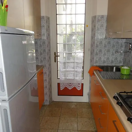 Apartman Quiet With Garden Bibione