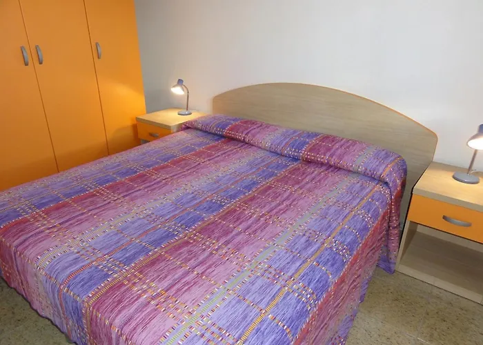 Апартаменты Quiet With Garden